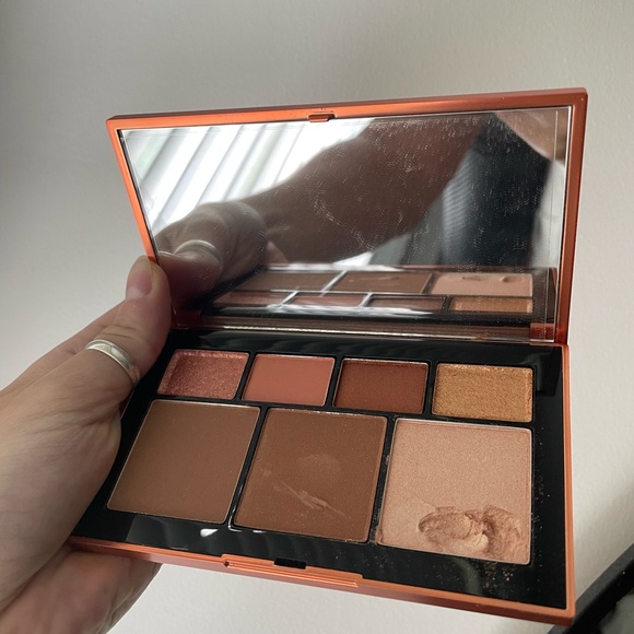 NARS laguna ultimate face palette - Picture 2 of 4
